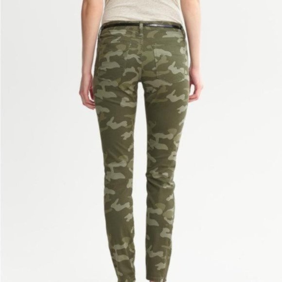 Banana Republic Heritage Camo Skinny Ankle Zip Jean Size 27 - Picture 2 of 9